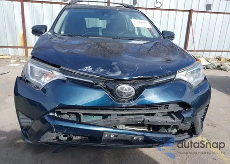 2017 Toyota Rav4 Le z USA, uszkodzony, nr VIN JTMBFREV0HJ708156